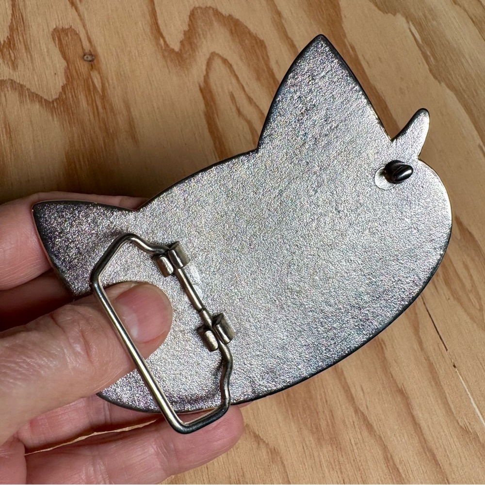 R S W C M E B B - image 5